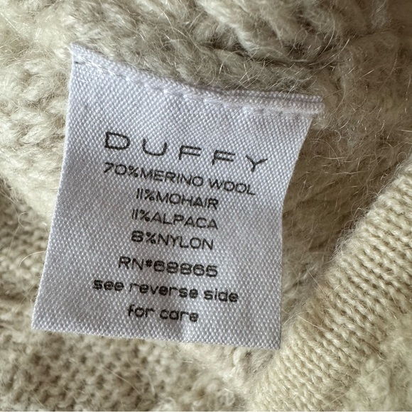 DUFFY Merino Wool Alpaca Cream Turtleneck Sweater Small Cozy Apres Ski Winter - Picture 3 of 6